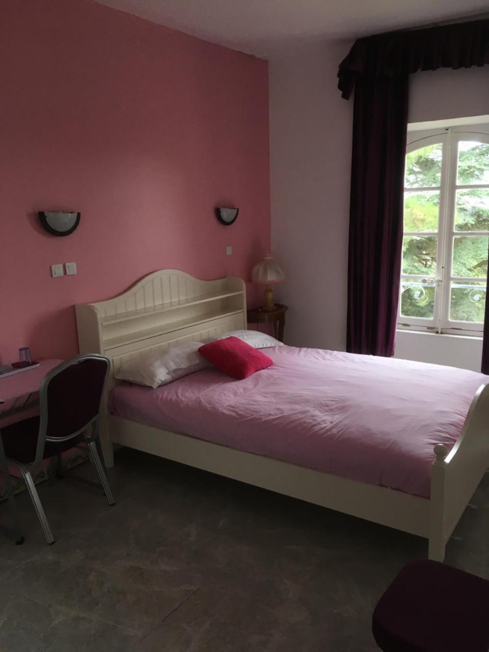 Chateau Nevers Bed & Breakfast Варен Возел Стая снимка