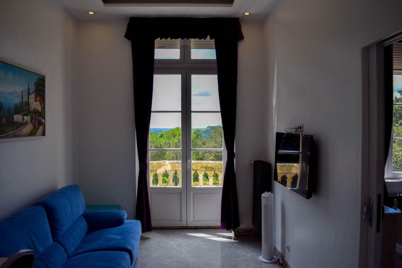 Chateau Nevers Bed & Breakfast Варен Возел Екстериор снимка